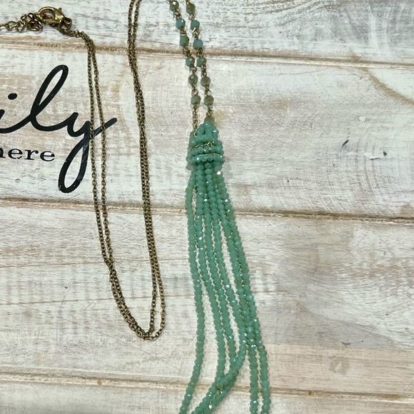 Teal Lasso Glass Crystal Goldtone Necklace - Picture 1 of 5